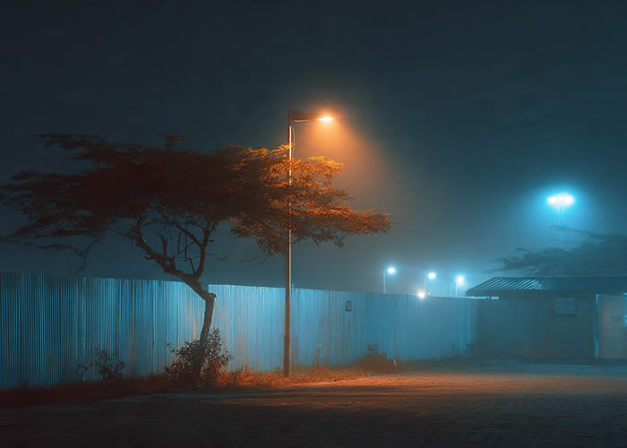 rechargeable street lights