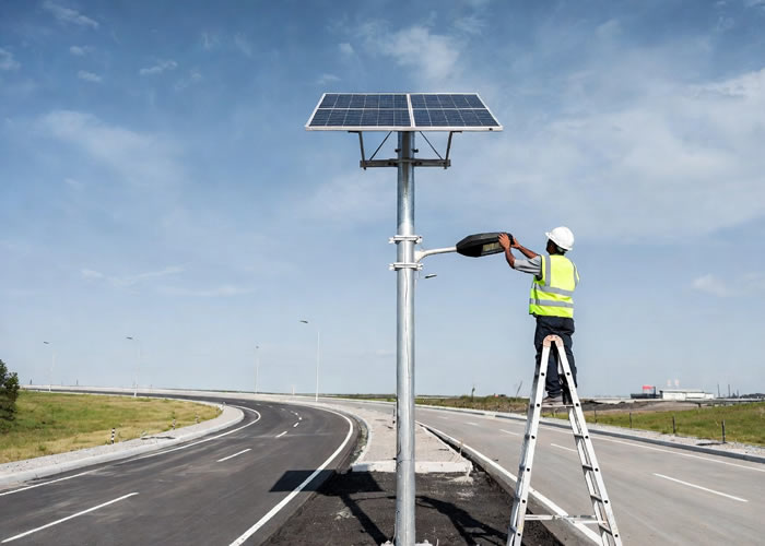 solar street light price