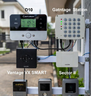 G-SPEAK ULTRA 4 BUTTON METAL FACIA GATE STATION
